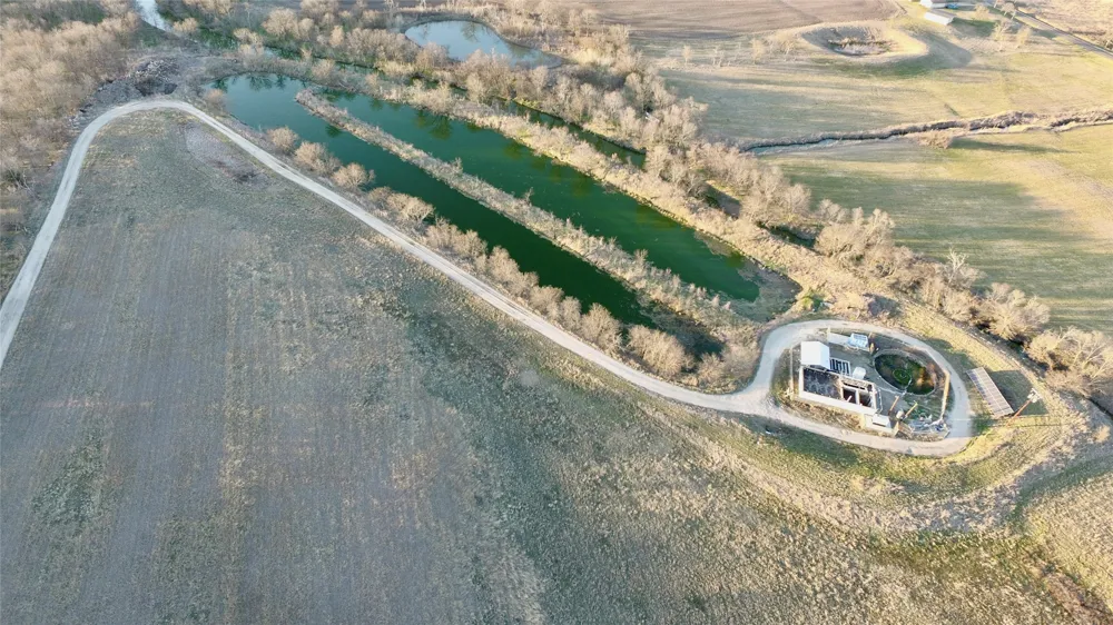 400 W HWY 22 Frost, TX 76641