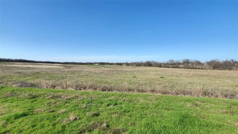 400 W HWY 22 Frost, TX 76641