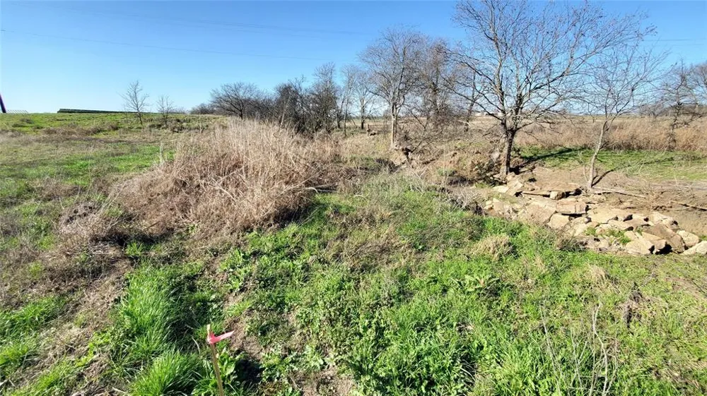 400 W HWY 22 Frost, TX 76641
