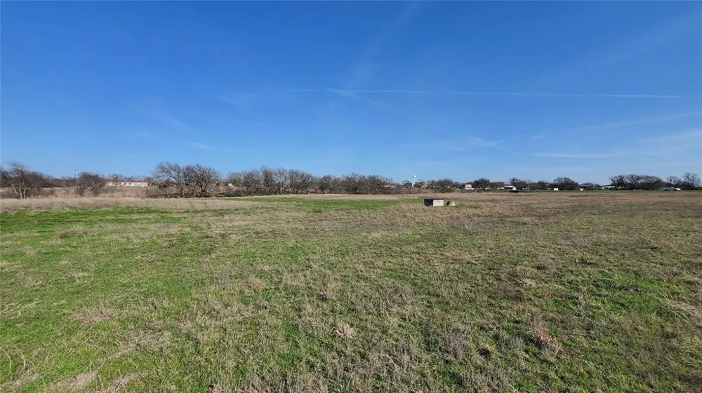 400 W HWY 22 Frost, TX 76641