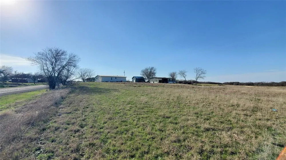400 W HWY 22 Frost, TX 76641