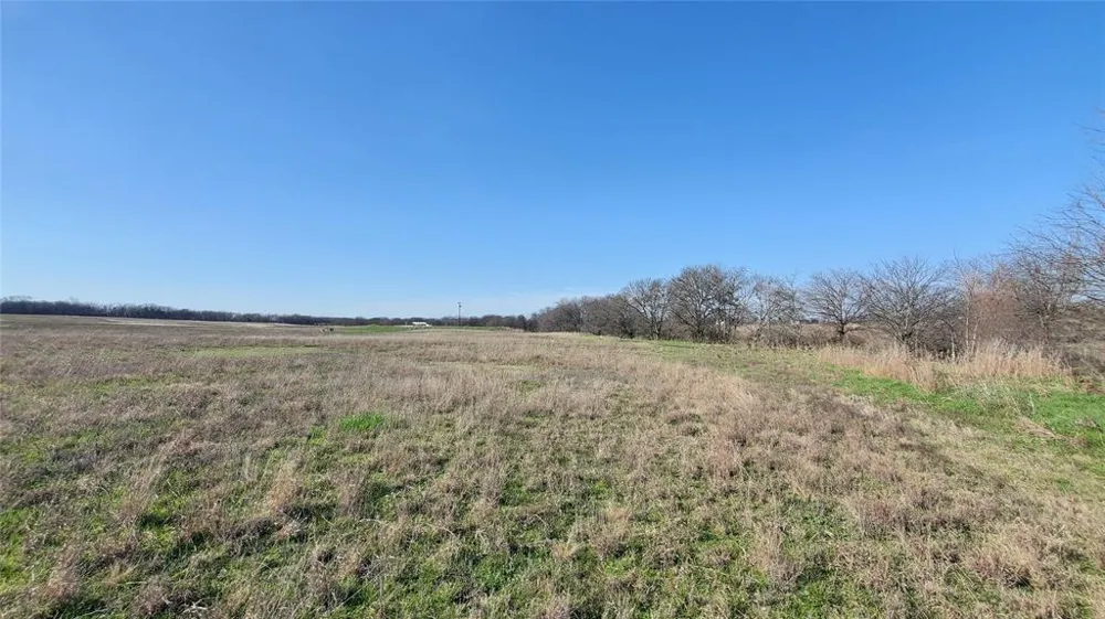 400 W HWY 22 Frost, TX 76641
