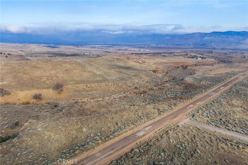 Summers Drive Tehachapi, CA 93561