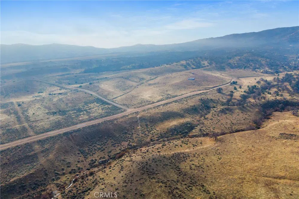 Summers Drive Tehachapi, CA 93561