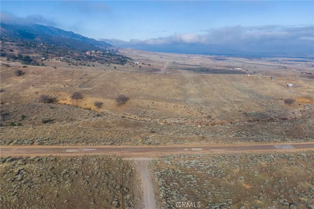 Summers Drive Tehachapi, CA 93561