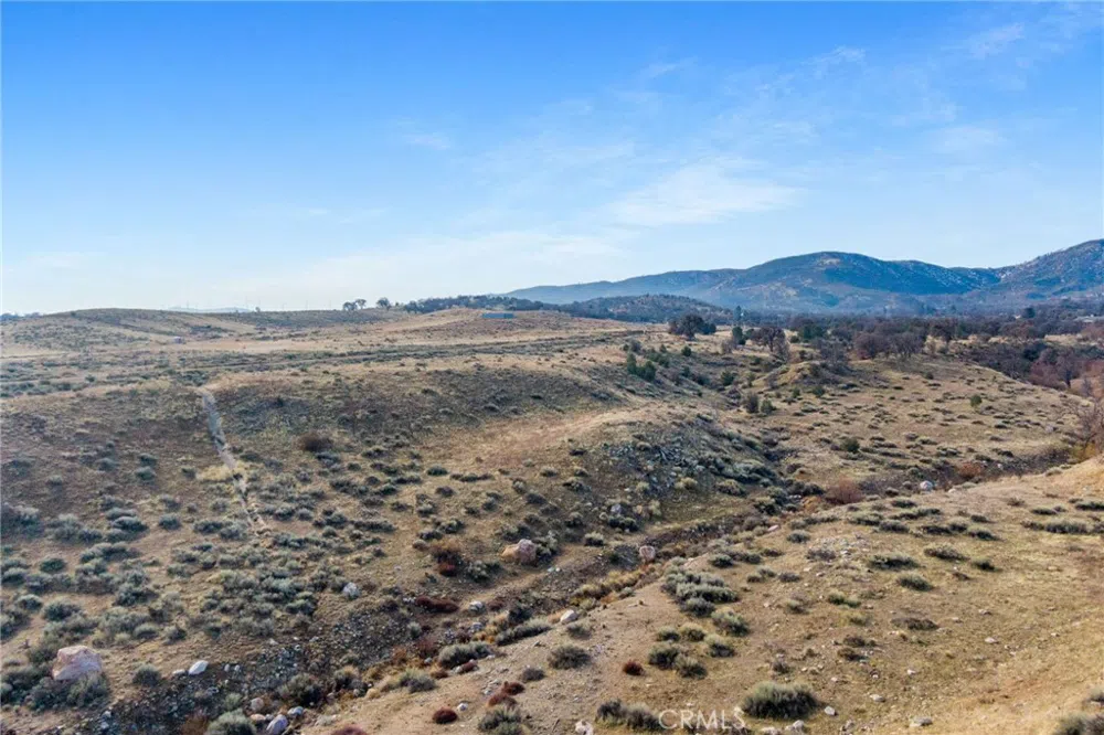 Summers Drive Tehachapi, CA 93561