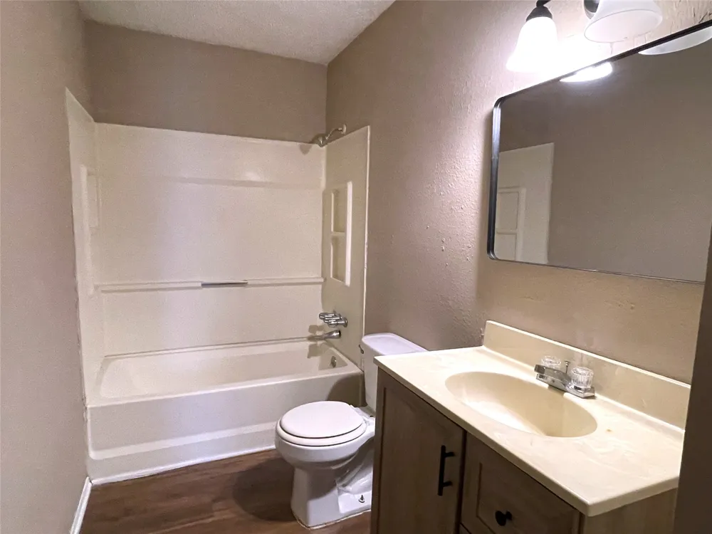 901 Washington Street Teague, TX 75860