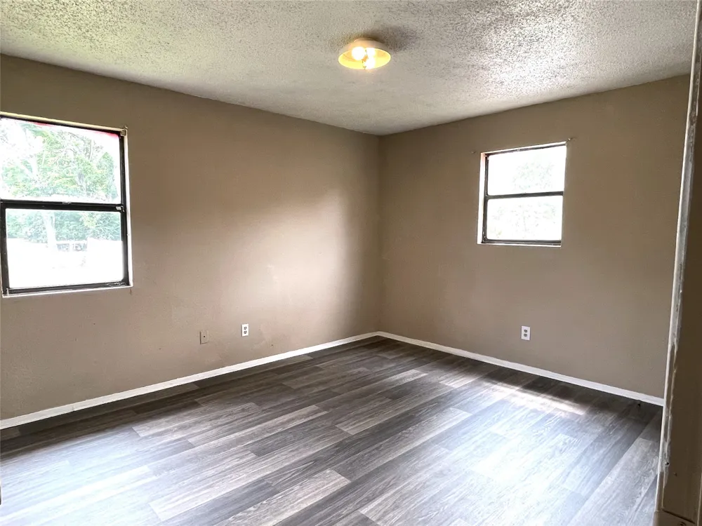 901 Washington Street Teague, TX 75860