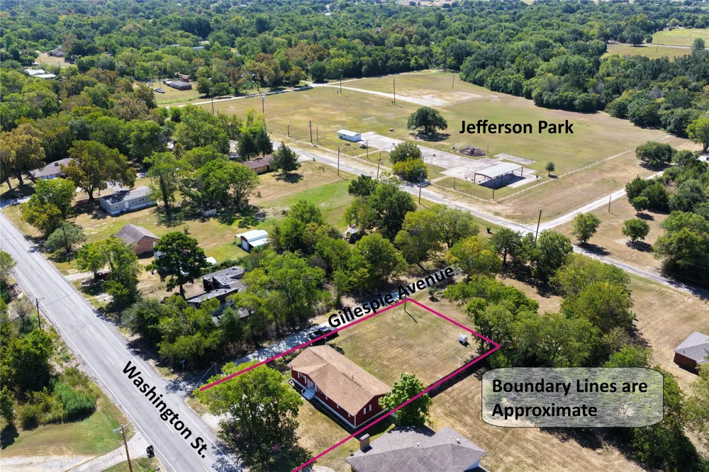 901 Washington Street Teague, TX 75860