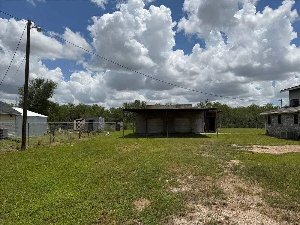 3811 Judge Beto Garza Drive Mercedes, TX 78570