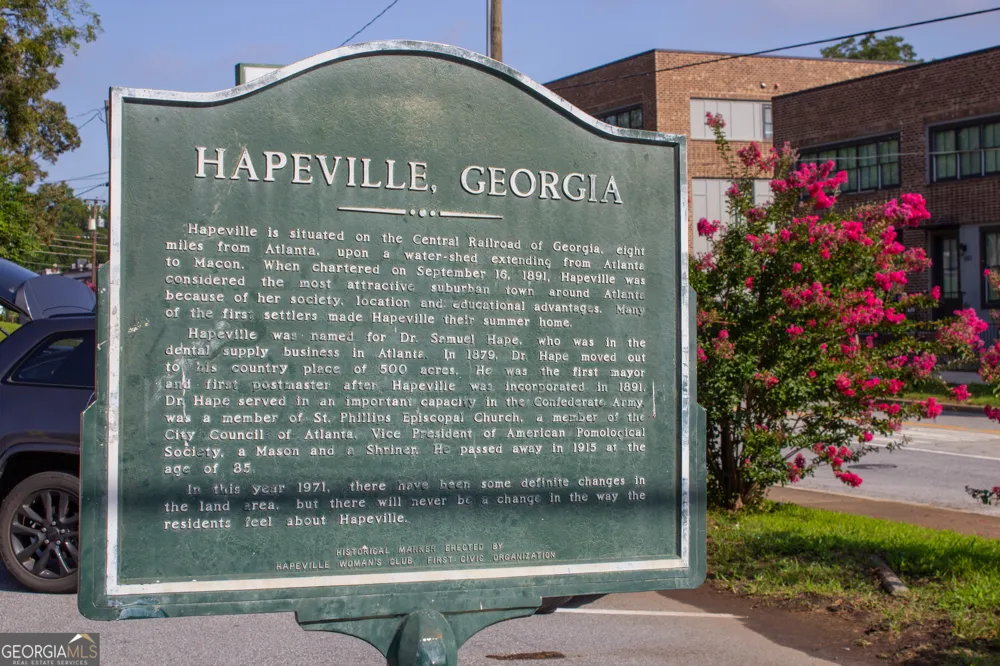 614 King Arnold ST Hapeville, GA 30354