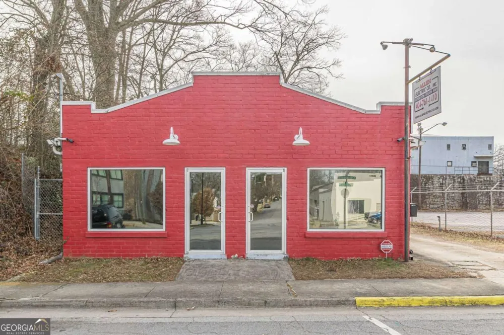 614 King Arnold ST Hapeville, GA 30354