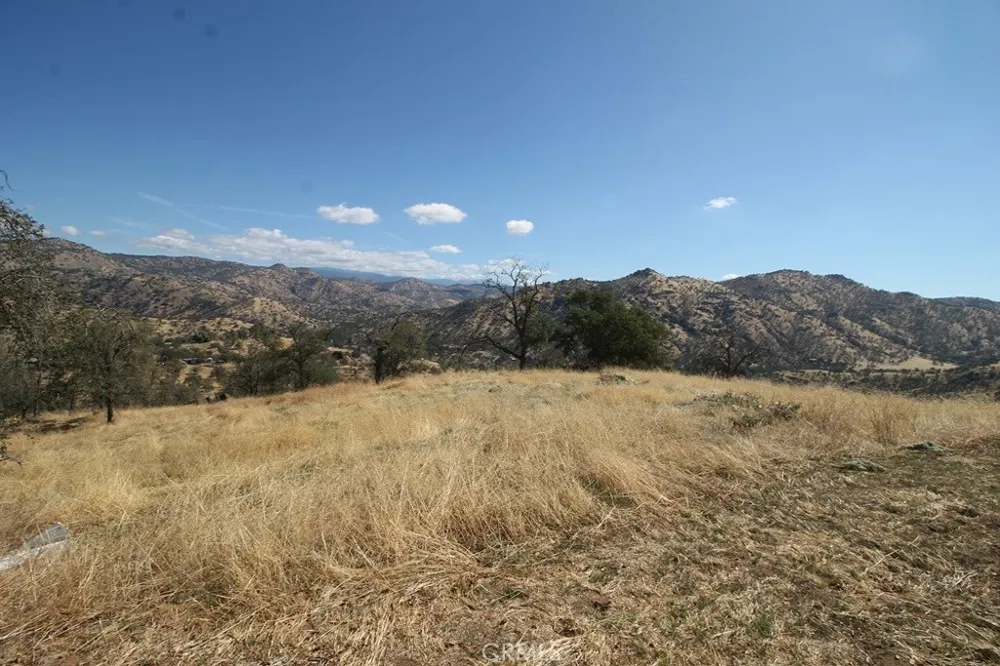 35616 Arrowhead Lane Squaw Valley, CA 93675