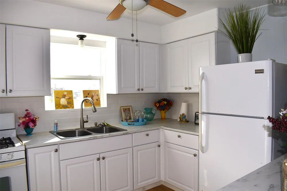 373 Neptune Street Sargent, TX 77414