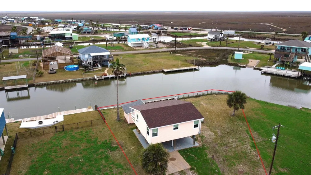 373 Neptune Street Sargent, TX 77414