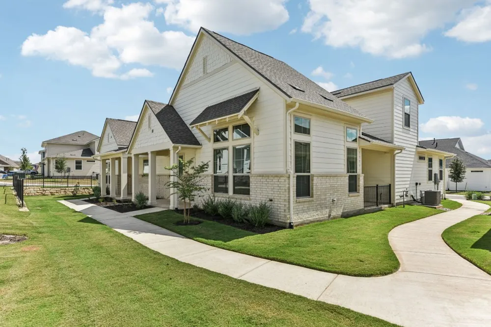 104 Maceo Way #102 San Marcos, TX 78666