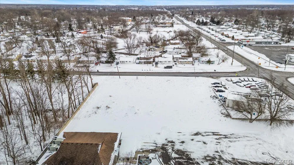 32730 Palmer Road Westland City, MI 48186