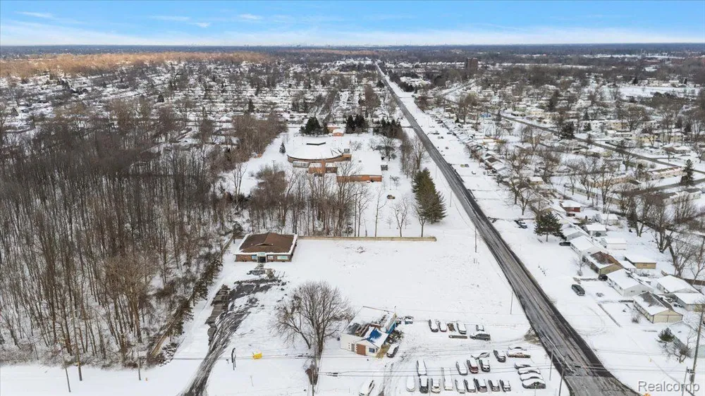 32730 Palmer Road Westland City, MI 48186