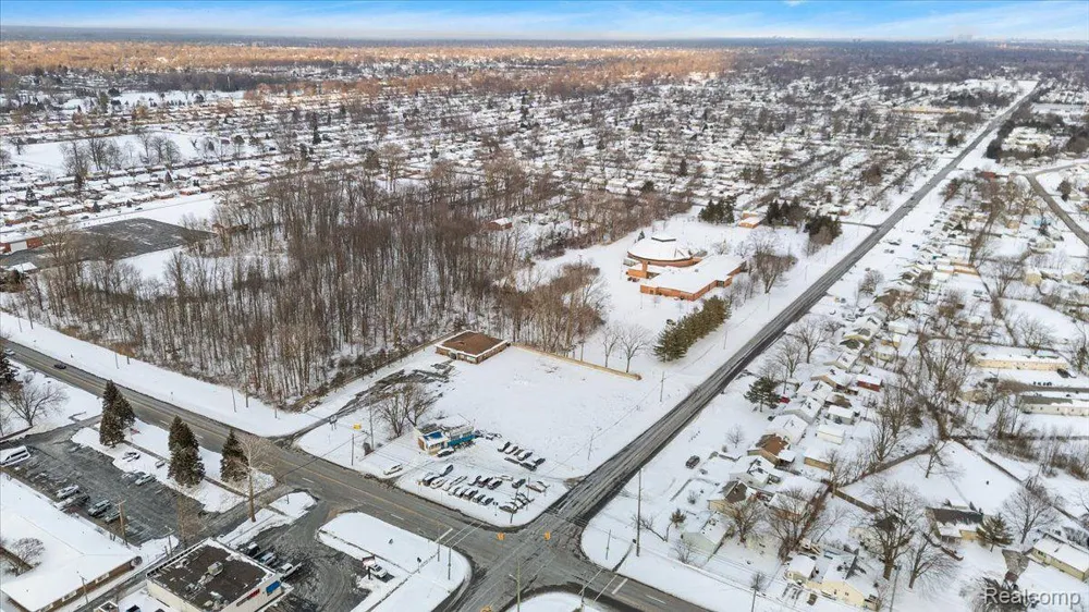 32730 Palmer Road Westland City, MI 48186