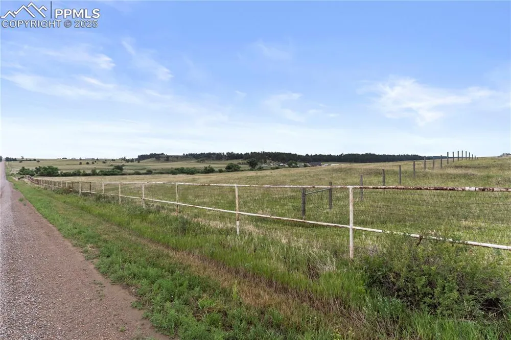 0 E Cherry Creek Road Larkspur, CO 80118