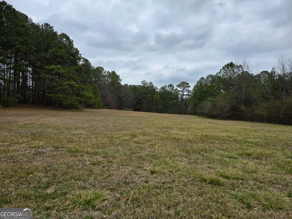 3016 Loganville HWY Loganville, GA 30052