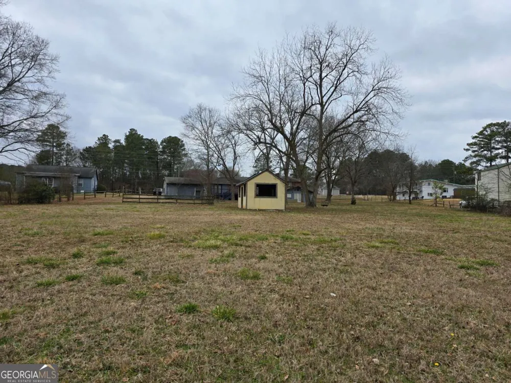 3016 Loganville HWY Loganville, GA 30052