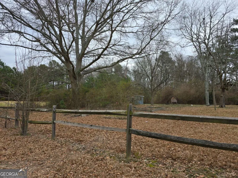 3016 Loganville HWY Loganville, GA 30052