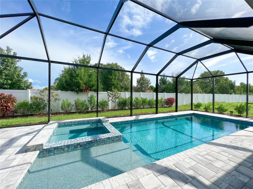 5213 WILLOW LAKE COURT Sarasota, FL 34233