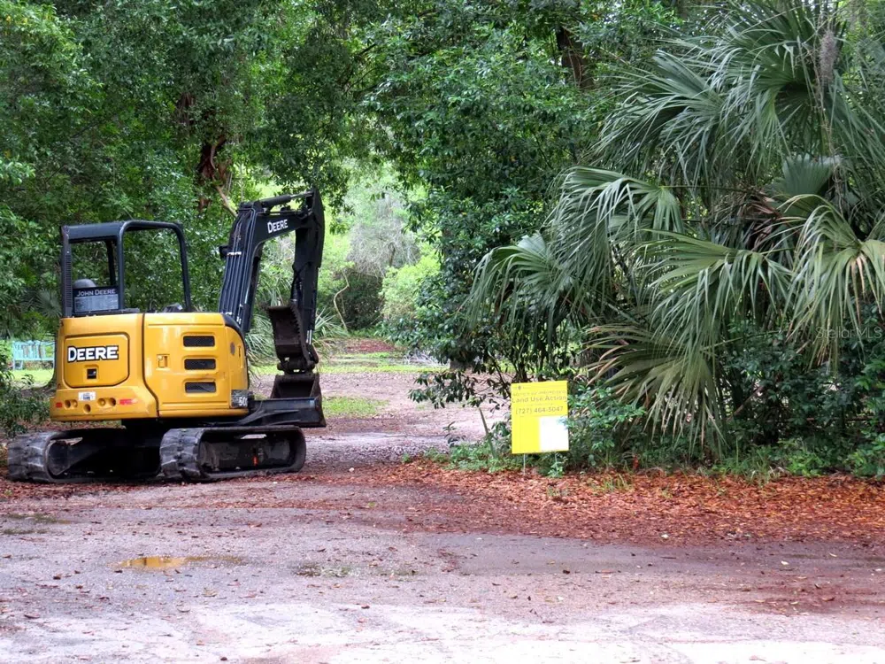 ROBERTS ROAD Palm Harbor, FL 34683
