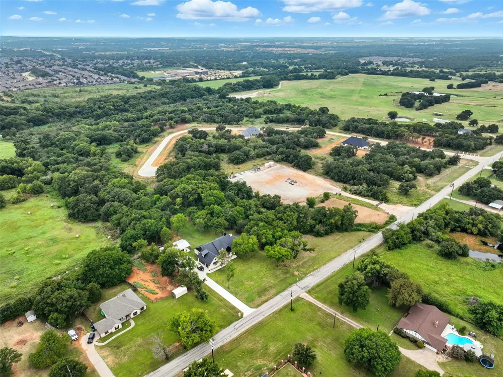 1316 County Road 602 Court Burleson, TX 76028
