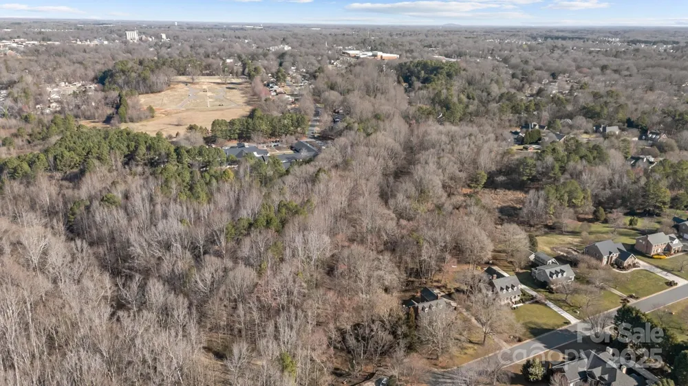 000 Glenwood Drive Mooresville, NC 28115