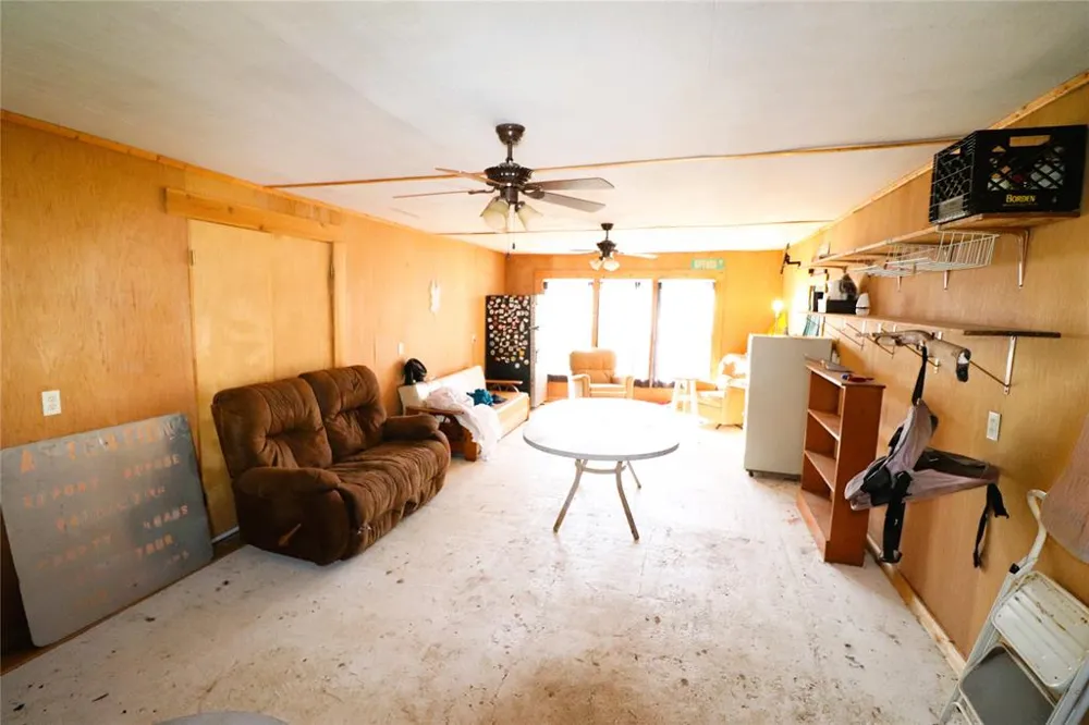10543 Old Joy Shannon Road Henrietta, TX 76365