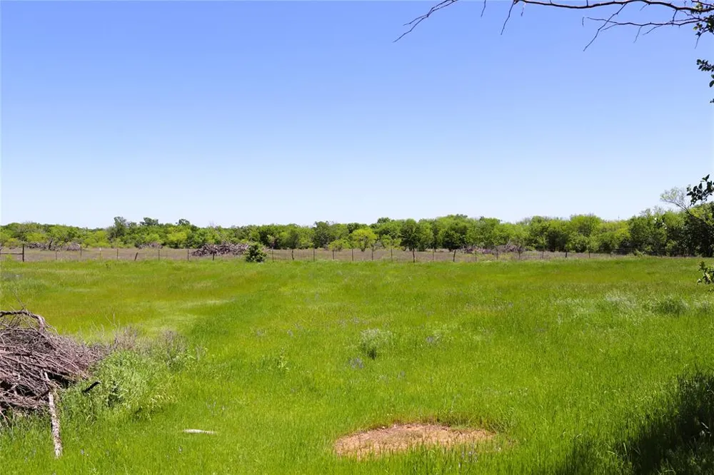 10543 Old Joy Shannon Road Henrietta, TX 76365