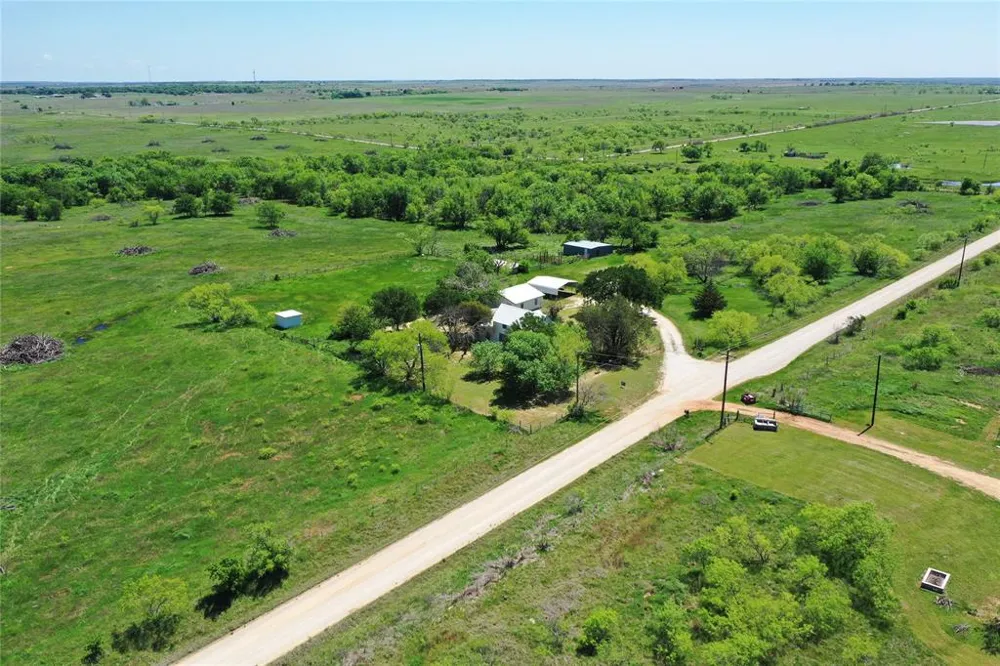 10543 Old Joy Shannon Road Henrietta, TX 76365