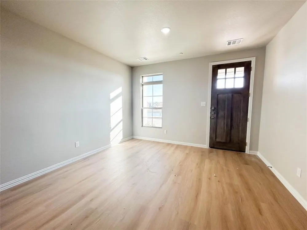 2909 Ali Drive Waxahachie, TX 75165