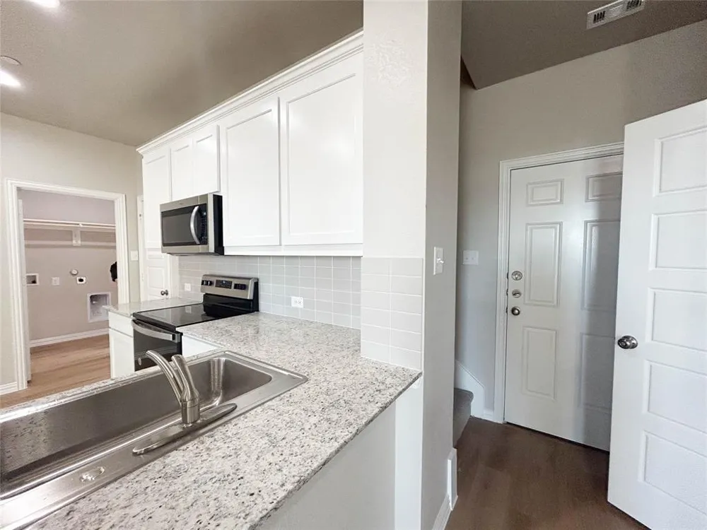 2909 Ali Drive Waxahachie, TX 75165
