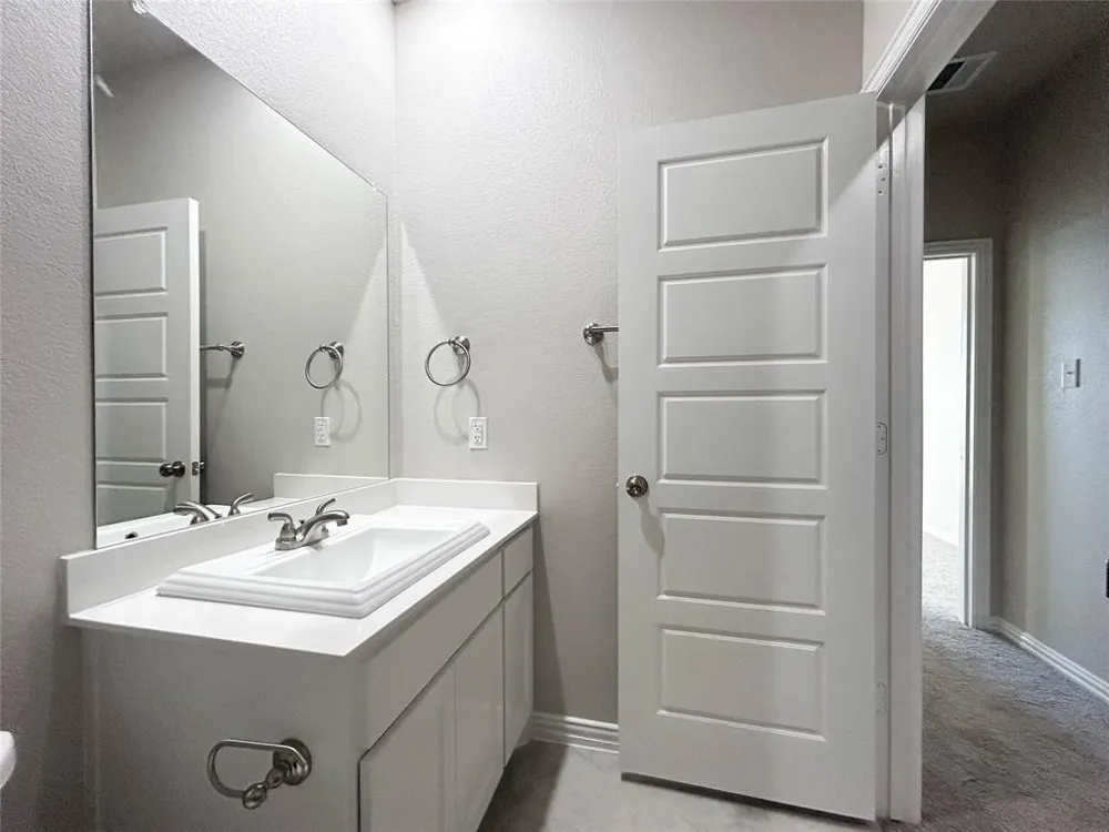 2909 Ali Drive Waxahachie, TX 75165