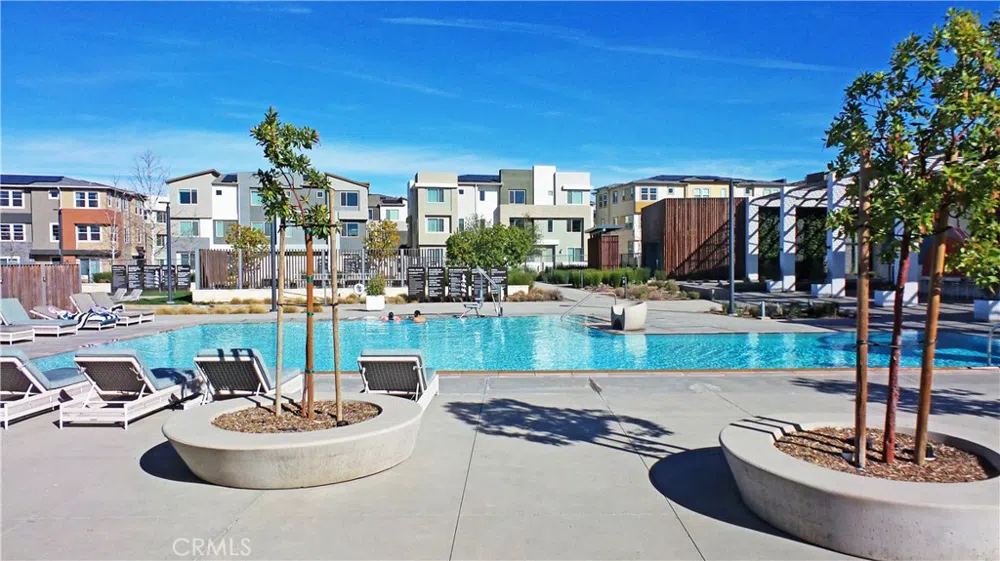 26976 Prospector Road #201 Valencia, CA 91381