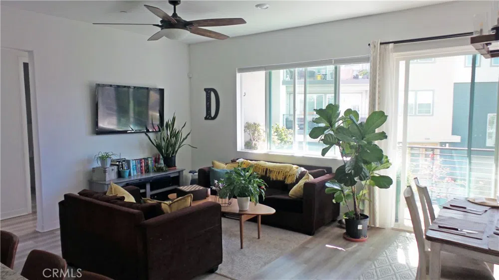 26976 Prospector Road #201 Valencia, CA 91381