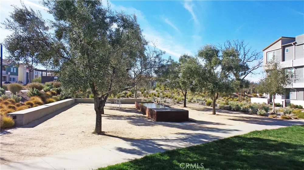 26976 Prospector Road #201 Valencia, CA 91381
