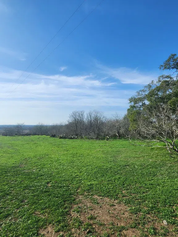 323 CR 446 Gonzales, TX 78629