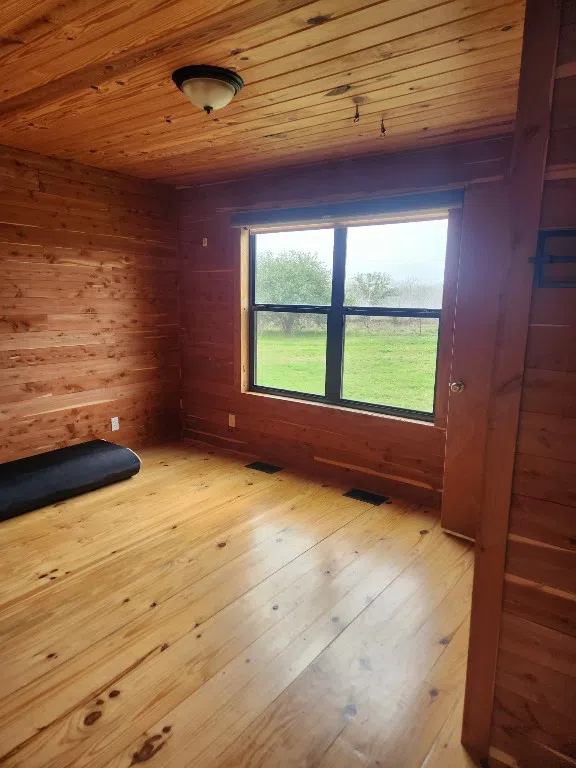 323 CR 446 Gonzales, TX 78629