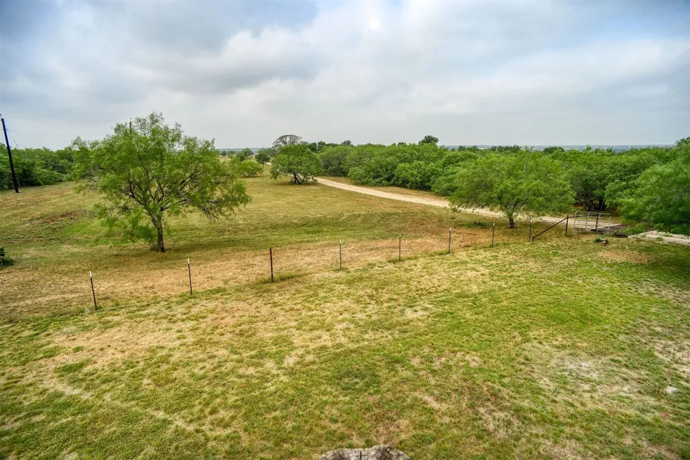 323 CR 446 Gonzales, TX 78629