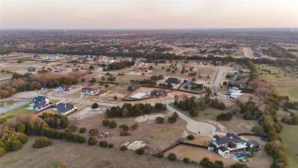 4761 Golden Bell Lane Midlothian, TX 76065