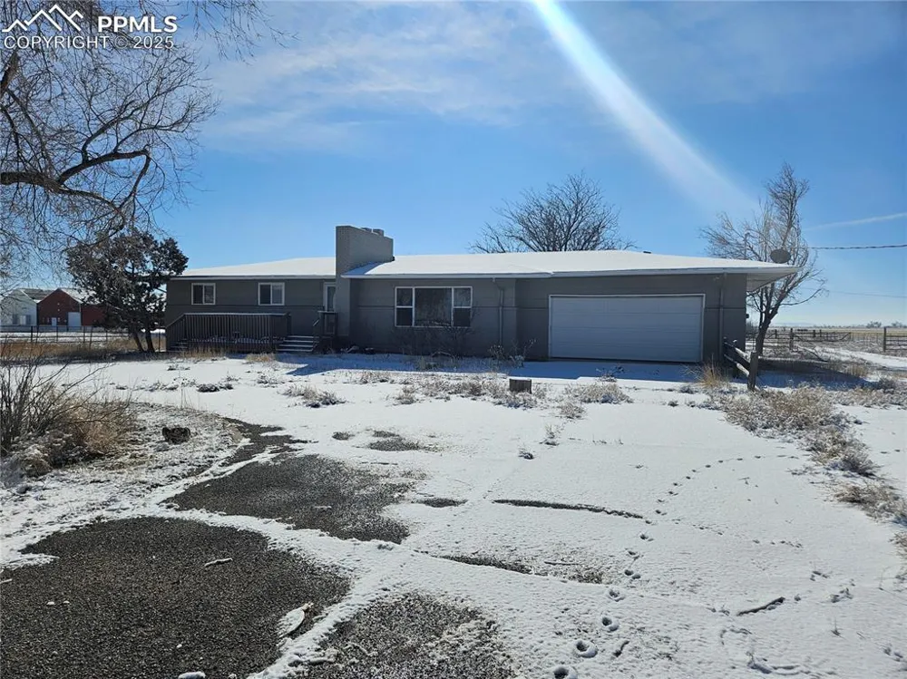 40444 Bush Road Avondale, CO 81022