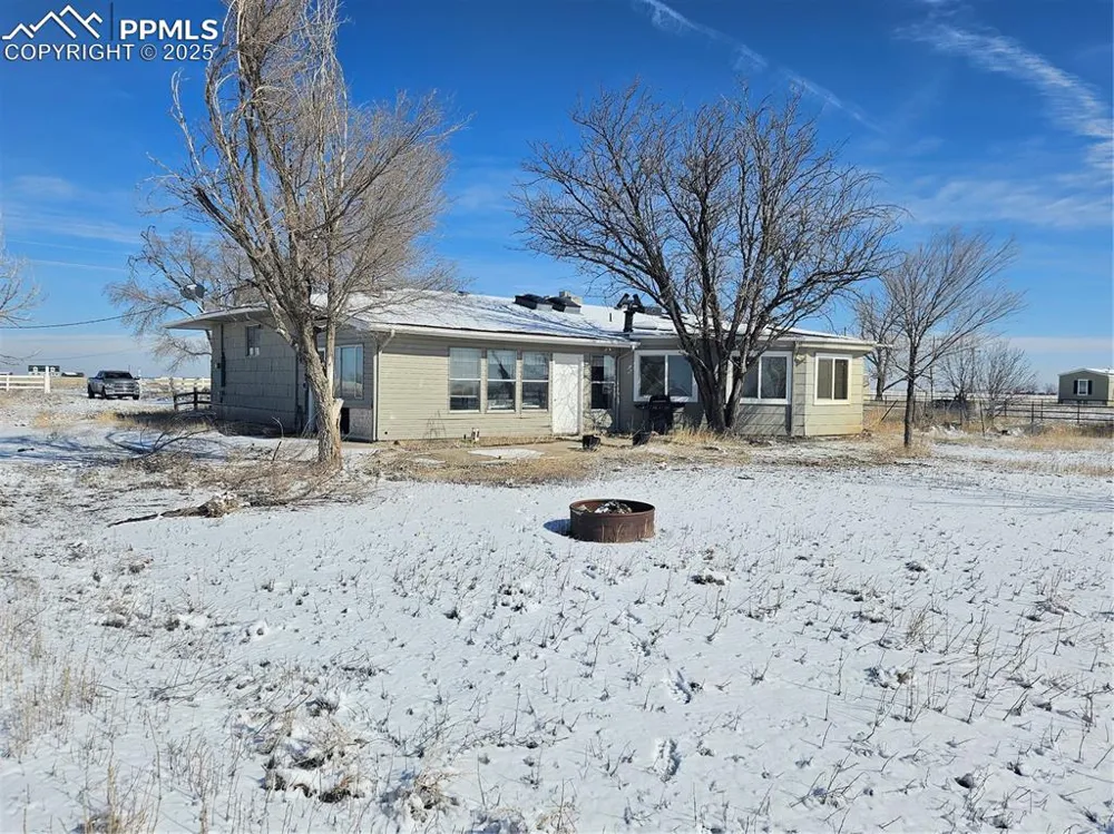 40444 Bush Road Avondale, CO 81022