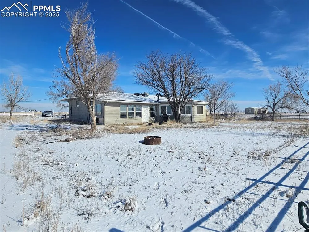 40444 Bush Road Avondale, CO 81022