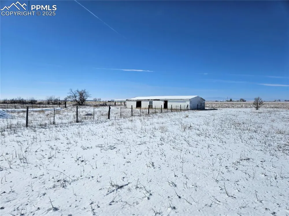 40444 Bush Road Avondale, CO 81022