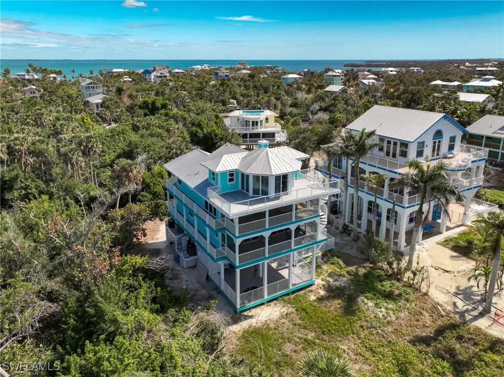 White Pelican Drive Upper Captiva, FL 33924