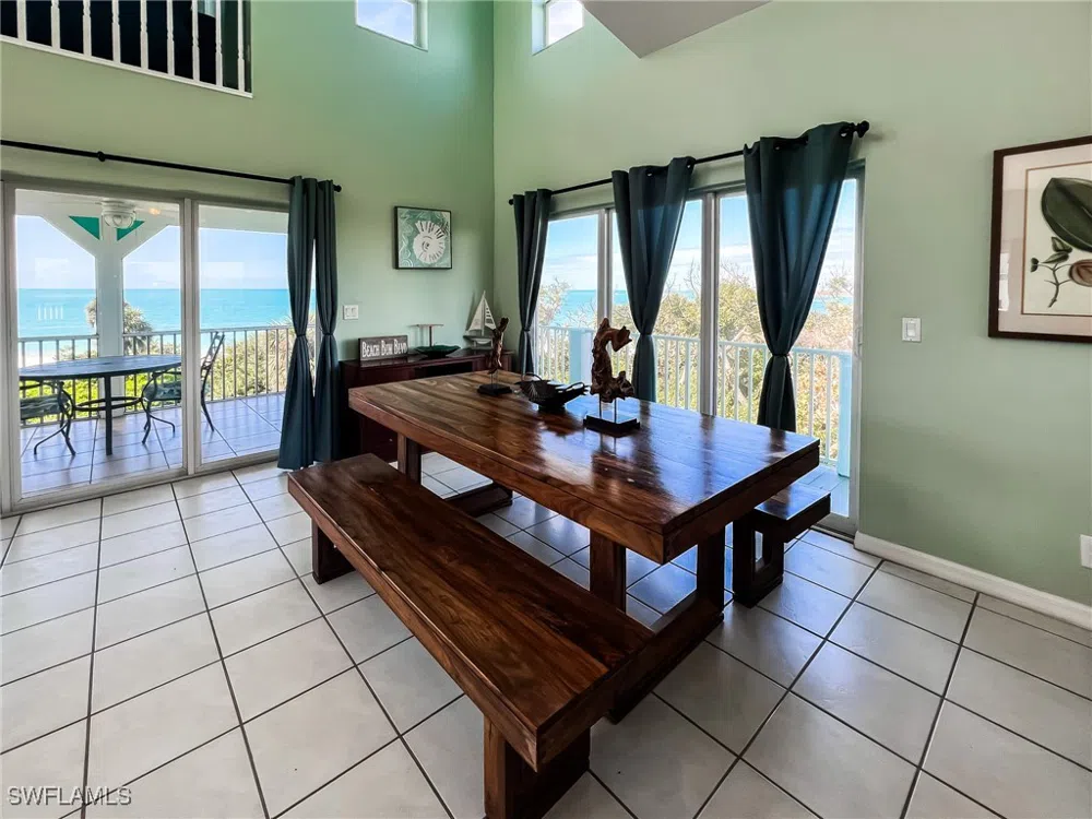 White Pelican Drive Upper Captiva, FL 33924